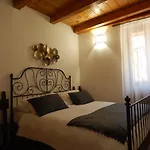 Casa Del Folletto Pensión 4*