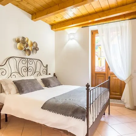 Casa Del Folletto 4* Стреза