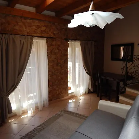 Konukevi Casa Del Folletto Stresa