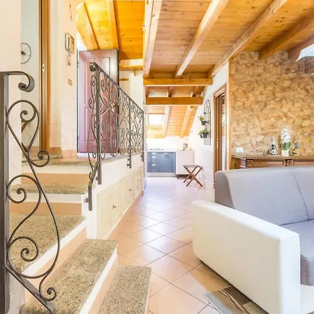 Casa Del Folletto * 스트레사
