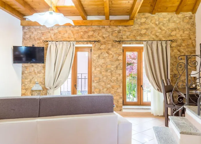 Casa Del Folletto Guest house Stresa